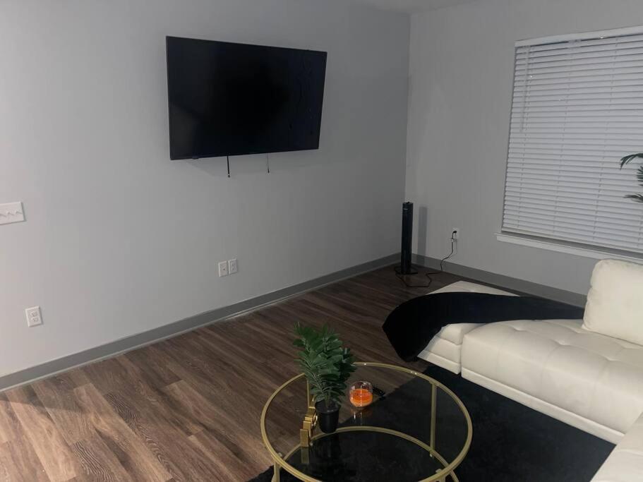 Luxurious & Spacious 1 Bedroom 汉普顿 外观 照片